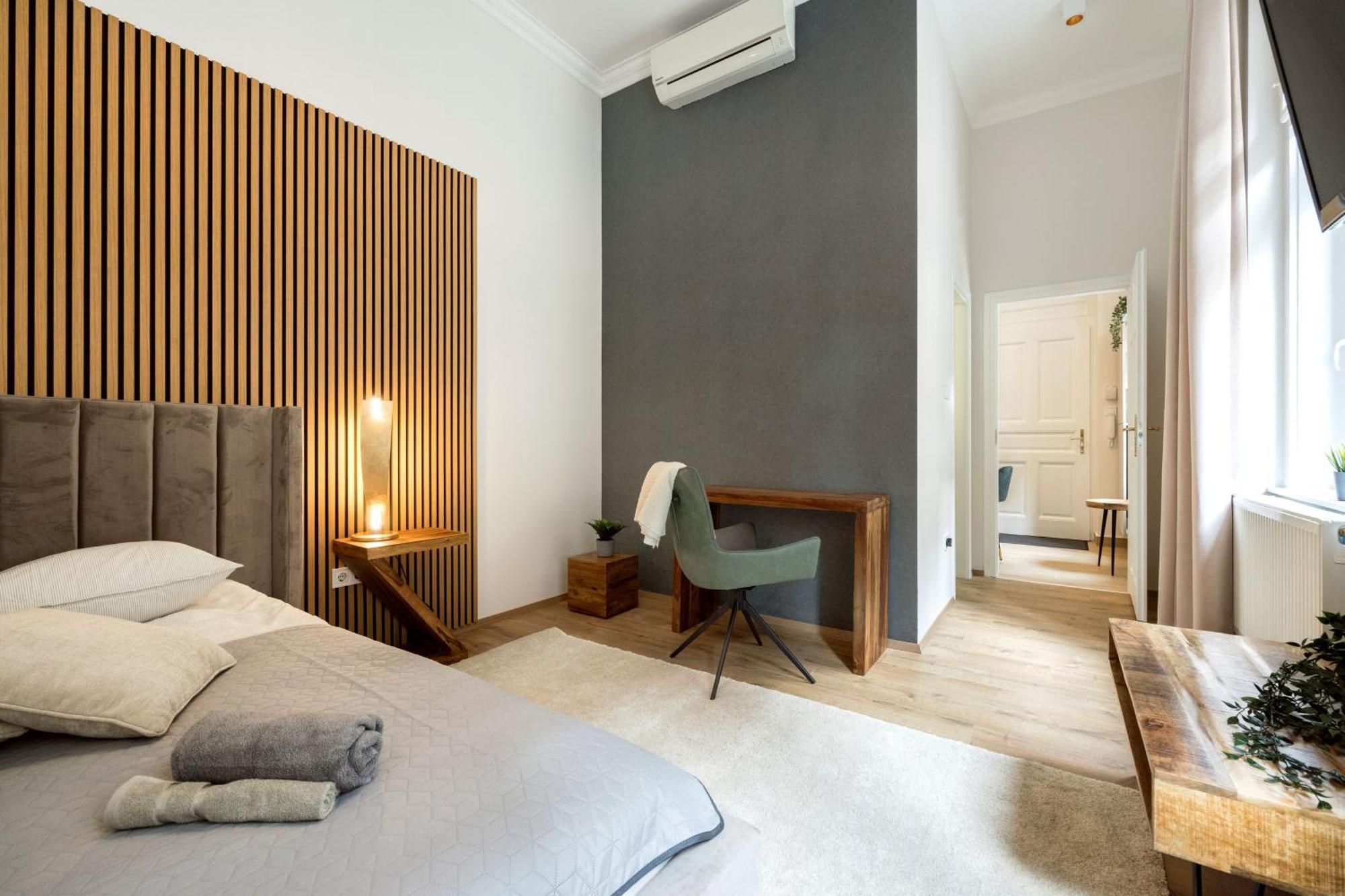 Appartamento Sleek Downtown Living Budapest Esterno foto